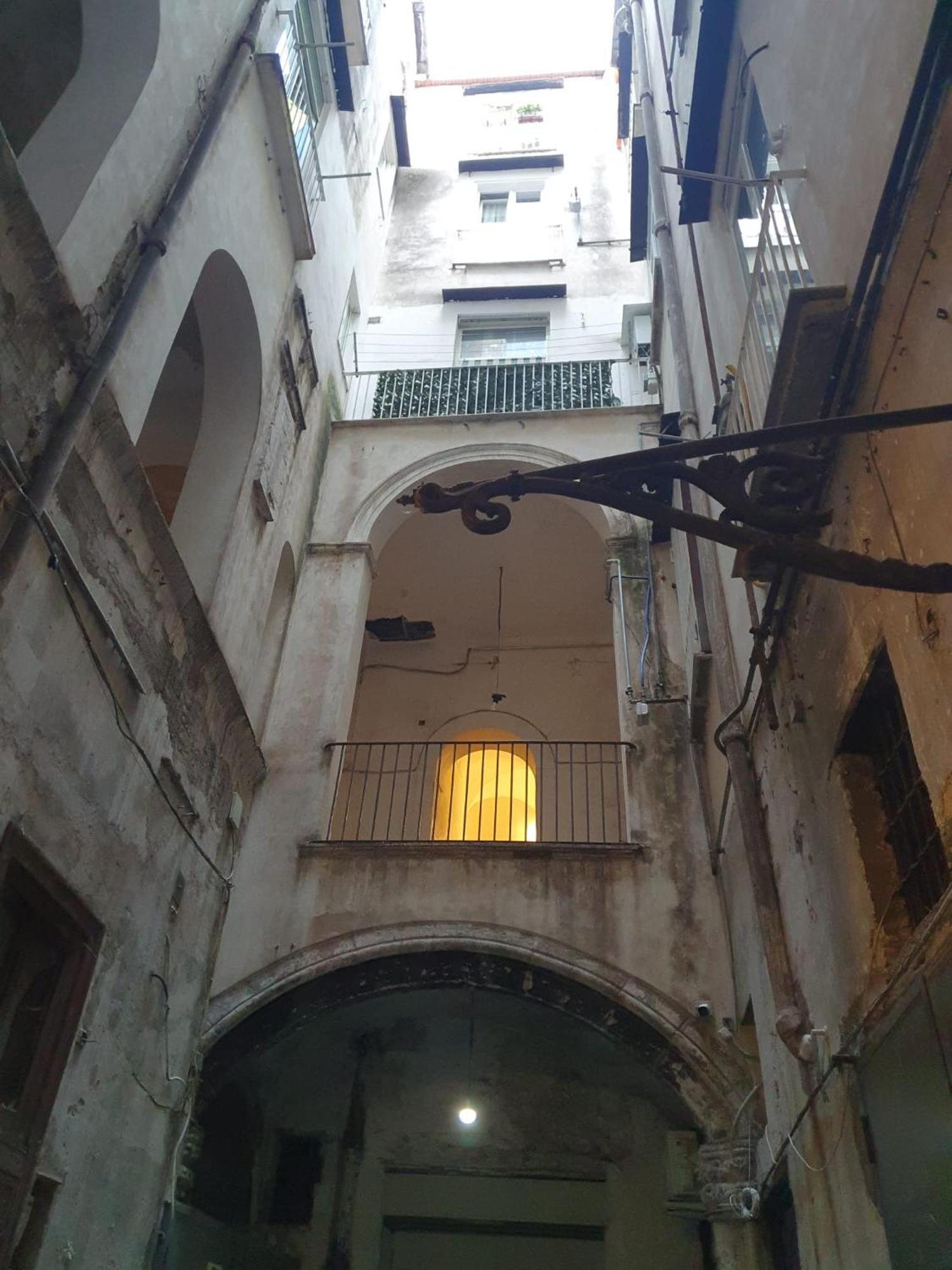 Casa Albertino-In The Heart Of Naples Luaran gambar