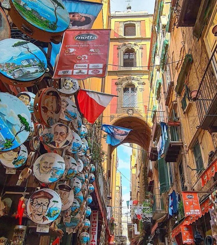 Casa Albertino-In The Heart Of Naples Luaran gambar
