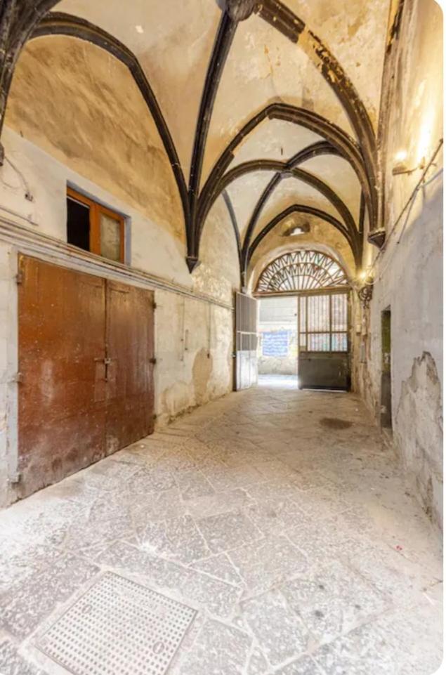 Casa Albertino-In The Heart Of Naples Luaran gambar